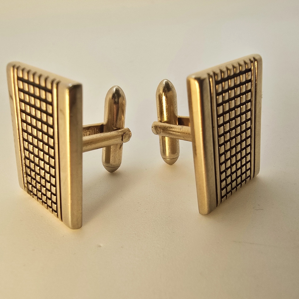 SWANK Gold Textured Cuff Links